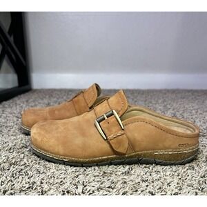 Earth Shoes Eteras Slip-on Clogs Brown Suede Buckle Size 9.5W